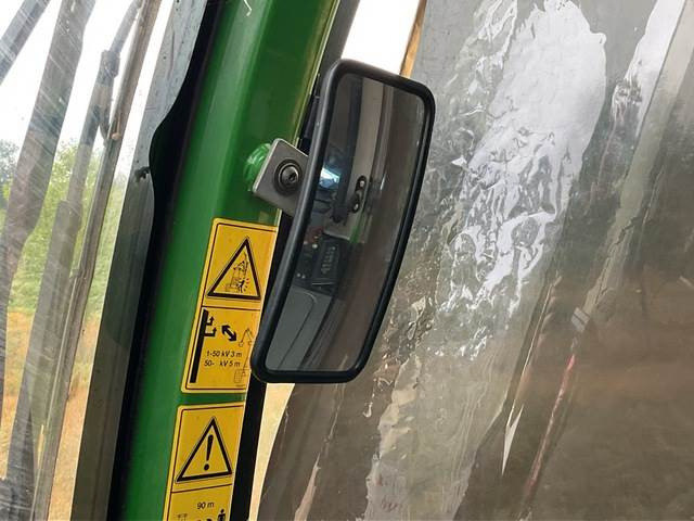 Harvester John Deere 1470E: foto 13