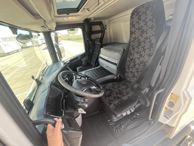 Leasing de  Scania P410 Scania P410: foto 14