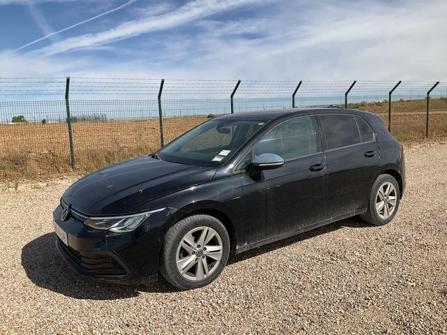 Volkswagen Golf - Automóvel: foto 1 Volkswagen Golf - Automóvel: foto 1