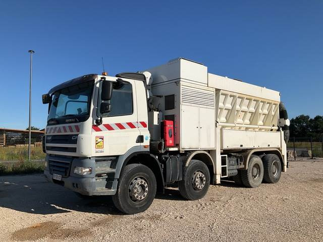 DAF CF85.460 - Escavadora de rastos: foto 1 DAF CF85.460 - Escavadora de rastos: foto 1