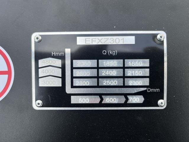 EP EFXZ301 - Empilhadeira elétrica: foto 5 EP EFXZ301 - Empilhadeira elétrica: foto 5