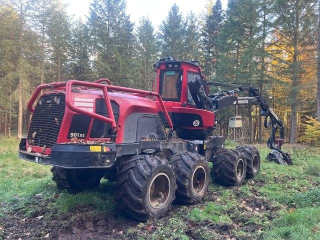 Komatsu XH901XC-6 - Harvester: foto 3 Komatsu XH901XC-6 - Harvester: foto 3