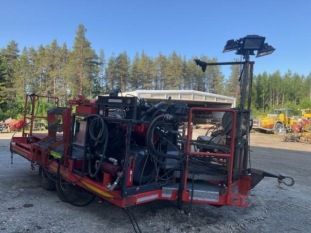 Sandvik DE140i - Máquina de perfuração: foto 4 Sandvik DE140i - Máquina de perfuração: foto 4