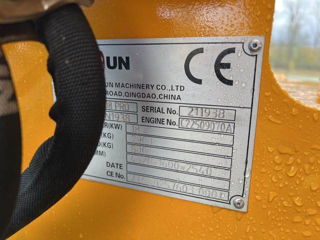 Everun R08 Pro - Pá carregadora de rodas: foto 5 Everun R08 Pro - Pá carregadora de rodas: foto 5