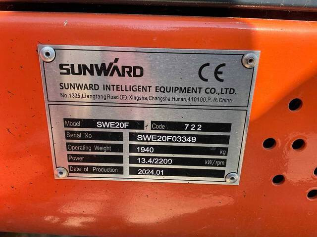 Sunward SWE20F - Mini escavadeira: foto 5 Sunward SWE20F - Mini escavadeira: foto 5