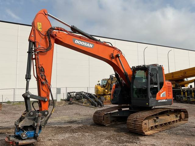 Doosan DX235LCR-5 - Escavadora de rastos: foto 1 Doosan DX235LCR-5 - Escavadora de rastos: foto 1