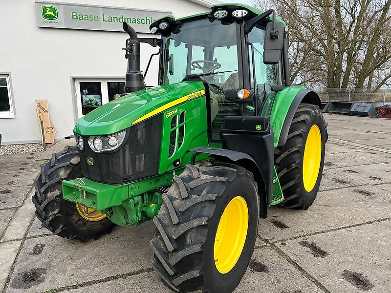 John Deere 6120M STUFENLOS - Trator: foto 1 John Deere 6120M STUFENLOS - Trator: foto 1