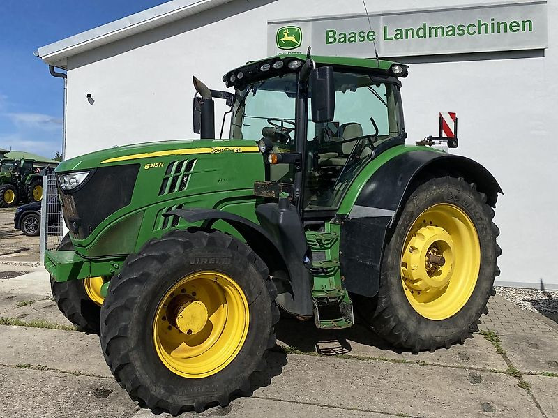 John Deere 6215R AutoPowr - Trator: foto 1 John Deere 6215R AutoPowr - Trator: foto 1