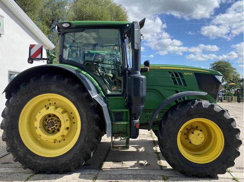 John Deere 6215R AutoPowr - Trator: foto 5 John Deere 6215R AutoPowr - Trator: foto 5