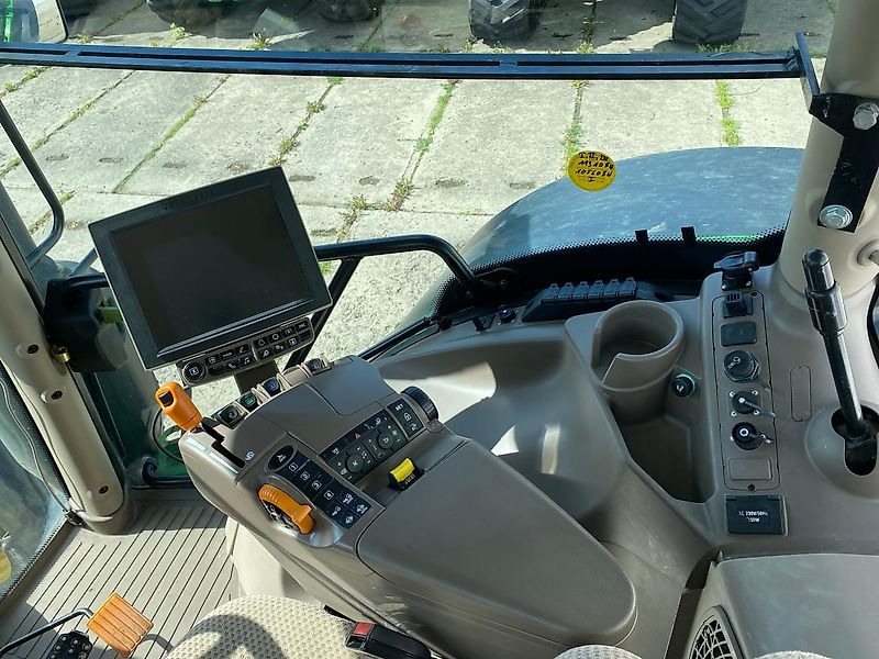 Trator John Deere 6215R AutoPowr: foto 11 Trator John Deere 6215R AutoPowr: foto 11