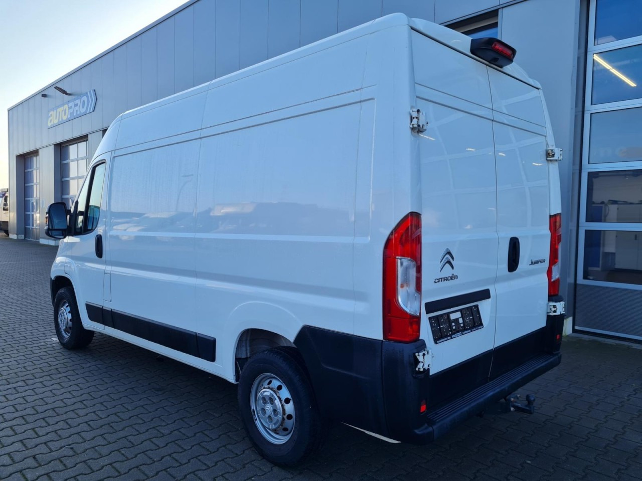 Leasing de  Citroen Jumper 33 Kasten L2H2 AHK KLIMA KAMERA TEMPOMAT Citroen Jumper 33 Kasten L2H2 AHK KLIMA KAMERA TEMPOMAT: foto 6