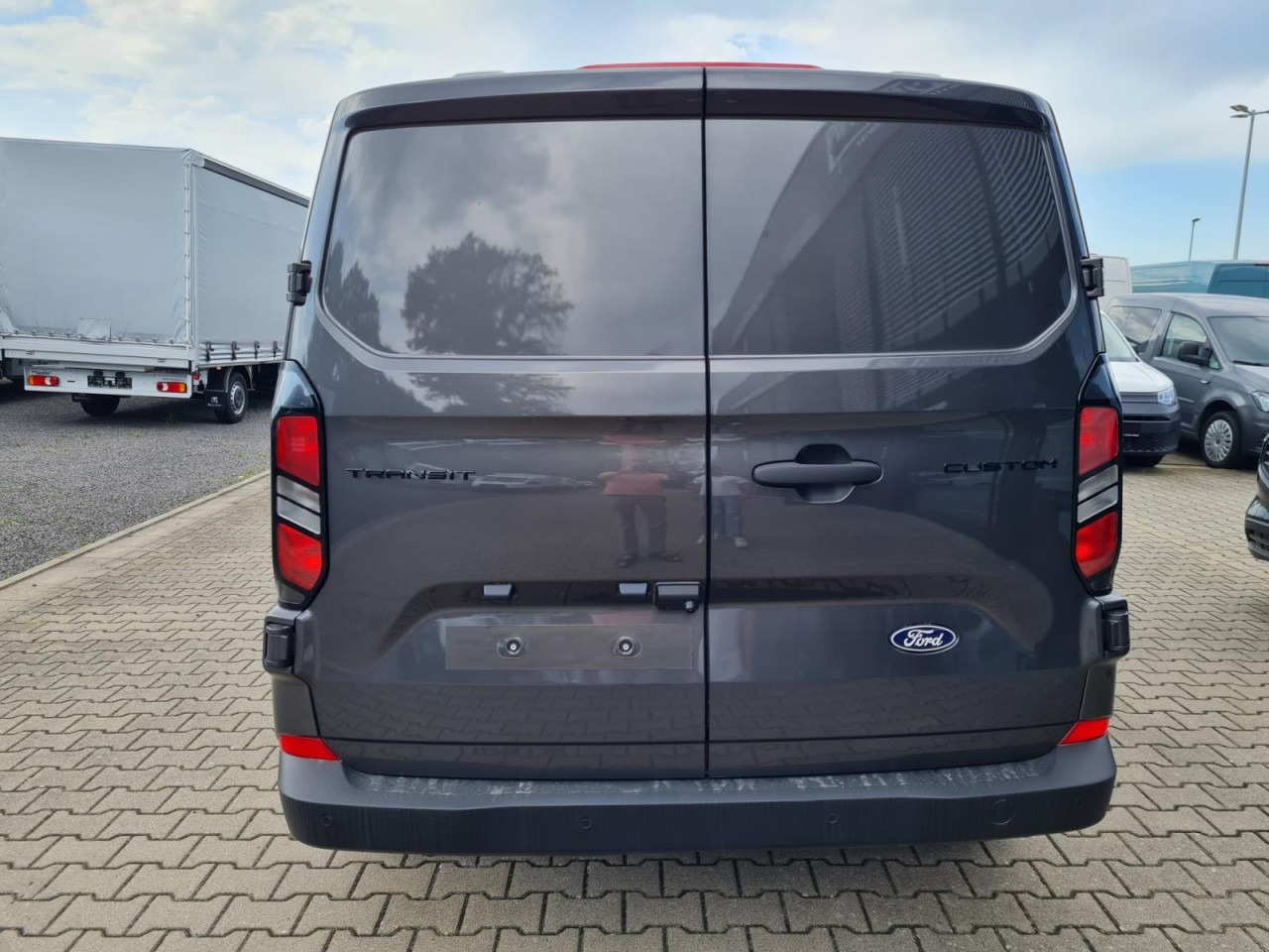 Ford Custom Kasten 320 L2 Trend Doka 5-Sitze KAMERA TEMPO - Furgão compacto, Carrinha cabine dupla: foto 5 Ford Custom Kasten 320 L2 Trend Doka 5-Sitze KAMERA TEMPO - Furgão compacto, Carrinha cabine dupla: foto 5