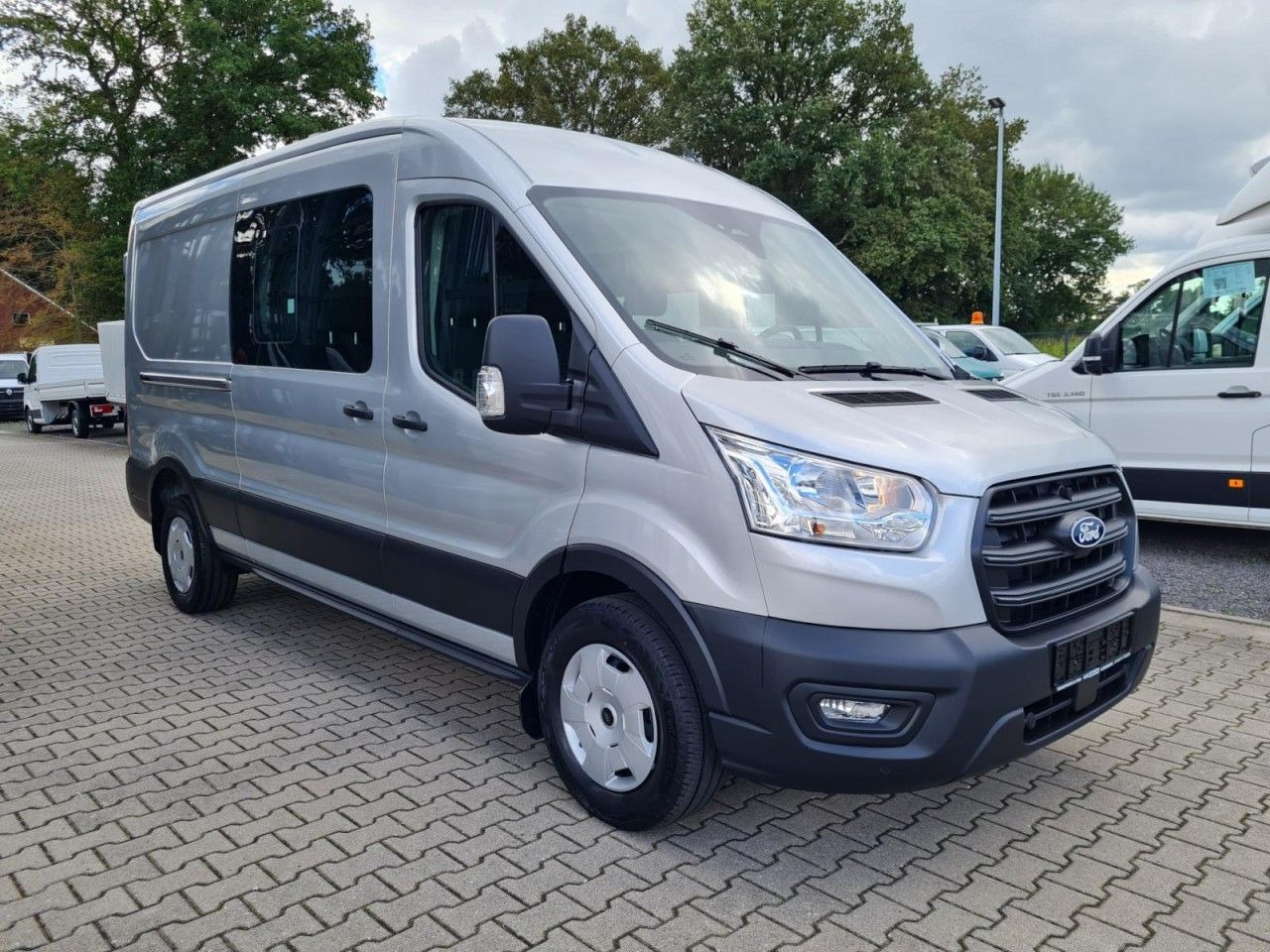 Ford Transit 3,5t Kasten Doka TDCi L3 Trend AHK PDC K - Furgão, Carrinha cabine dupla: foto 3 Ford Transit 3,5t Kasten Doka TDCi L3 Trend AHK PDC K - Furgão, Carrinha cabine dupla: foto 3
