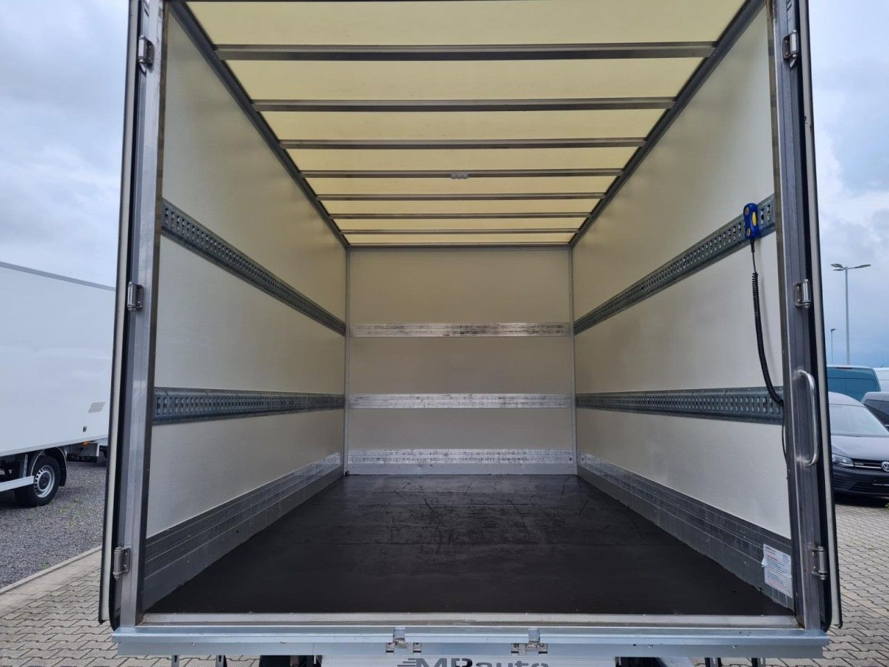 Carrinha de contentor Mercedes-Benz Sprinter 315 CDI Koffer LBW RWD KLIMA TEMPOMAT: foto 13