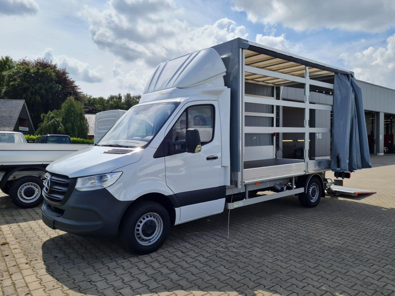 Mercedes-Benz Sprinter 315 Cdi Pritsche Schiebe Plane LBW KLIM - Carrinha de lona: foto 2 Mercedes-Benz Sprinter 315 Cdi Pritsche Schiebe Plane LBW KLIM - Carrinha de lona: foto 2