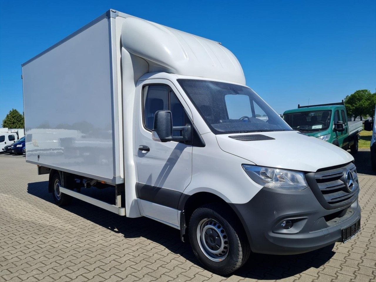 Mercedes-Benz Sprinter 315 Möbel Koffer RWD KLIMA KOMFORT TEMP - Carrinha de contentor: foto 3 Mercedes-Benz Sprinter 315 Möbel Koffer RWD KLIMA KOMFORT TEMP - Carrinha de contentor: foto 3