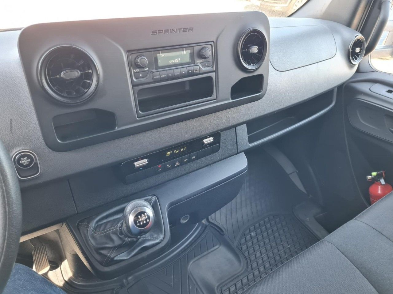 Carrinha de contentor Mercedes-Benz Sprinter 315 Möbel Koffer RWD KLIMA KOMFORT TEMP: foto 9