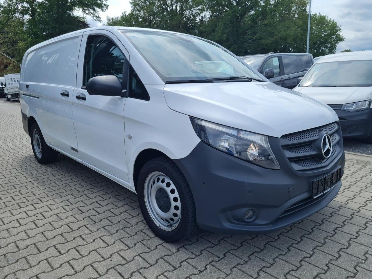Mercedes-Benz Vito 116 Cdi Kühlkasten Stand + Fahrkühl. lang - Carrinha frigorífica: foto 4 Mercedes-Benz Vito 116 Cdi Kühlkasten Stand + Fahrkühl. lang - Carrinha frigorífica: foto 4