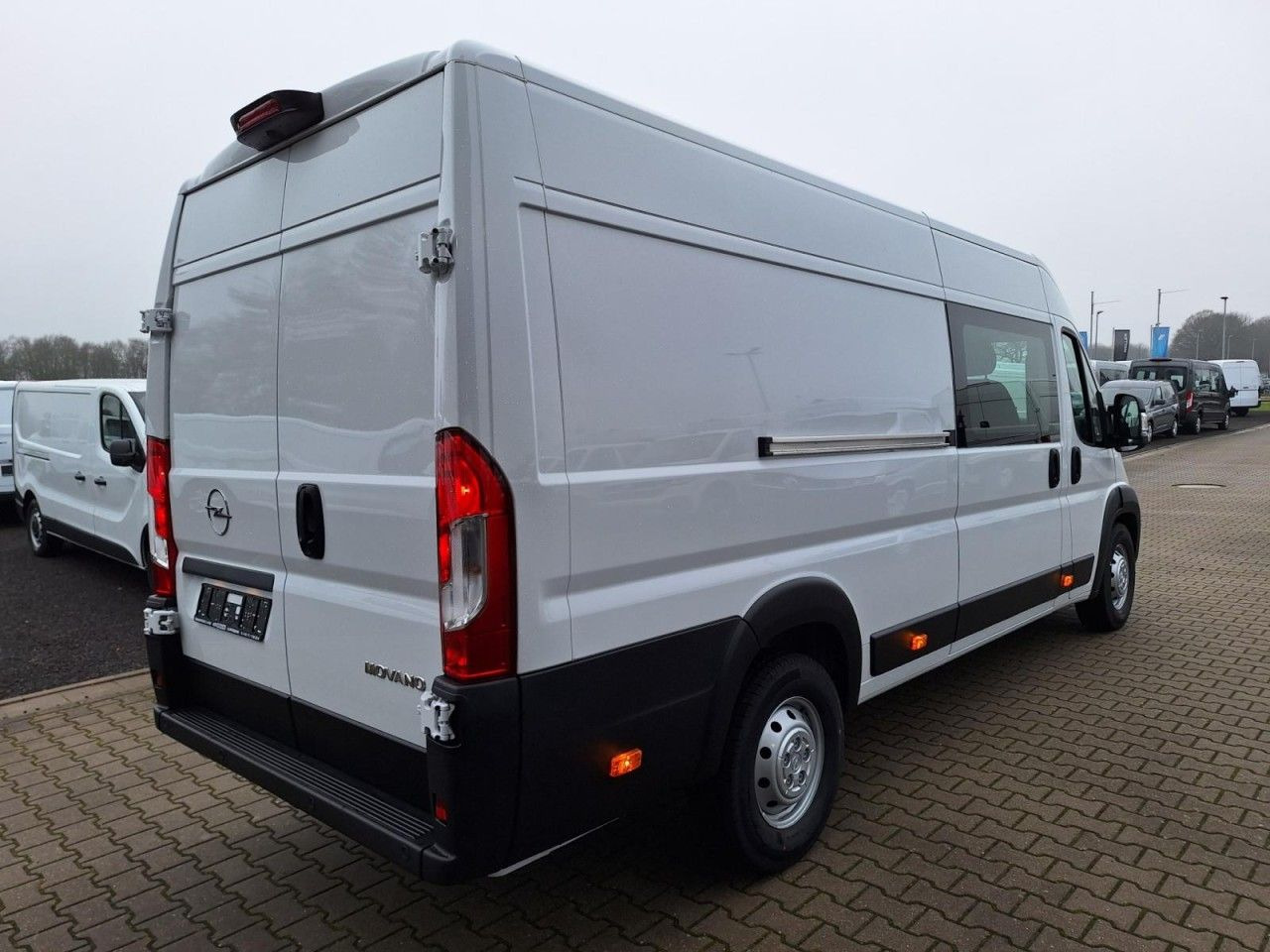 Opel Movano 35 Kasten L4 Doka 6-Sitze verstärkt PDC T - Furgão, Carrinha cabine dupla: foto 5 Opel Movano 35 Kasten L4 Doka 6-Sitze verstärkt PDC T - Furgão, Carrinha cabine dupla: foto 5