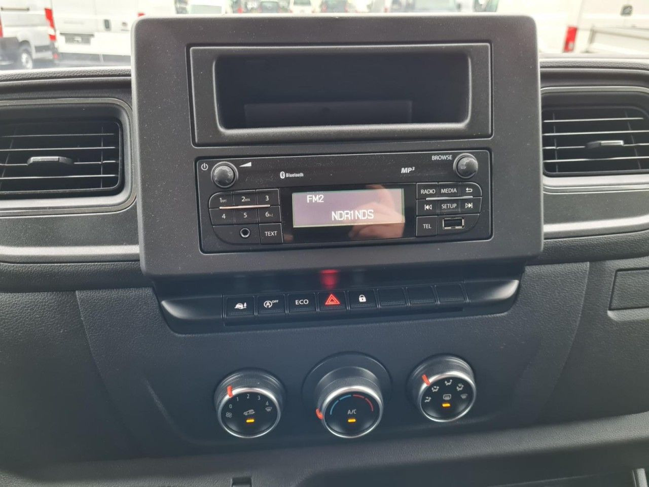 Leasing de  Renault Master 3,5t Koffer dCi 165 mit 10 Pal. Plätze Renault Master 3,5t Koffer dCi 165 mit 10 Pal. Plätze: foto 22