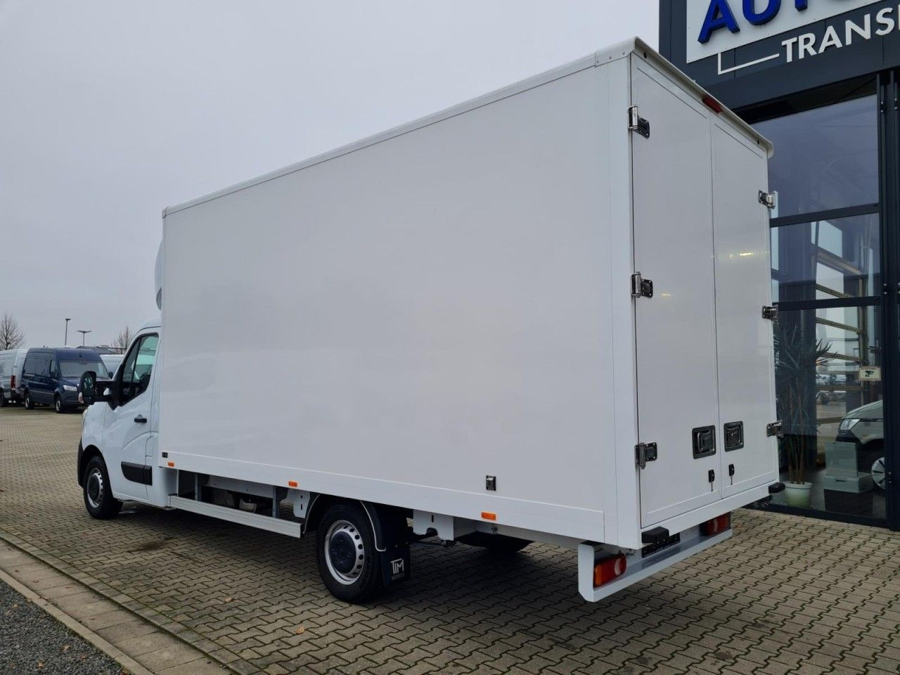 Leasing de  Renault Master 3,5t Koffer dCi 165 mit 10 Pal. Plätze Renault Master 3,5t Koffer dCi 165 mit 10 Pal. Plätze: foto 7