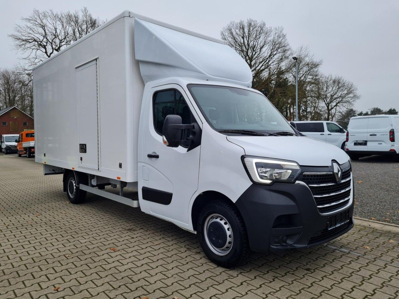 Leasing de  Renault Master 3,5t Koffer dCi 165 mit 10 Pal. Plätze Renault Master 3,5t Koffer dCi 165 mit 10 Pal. Plätze: foto 18