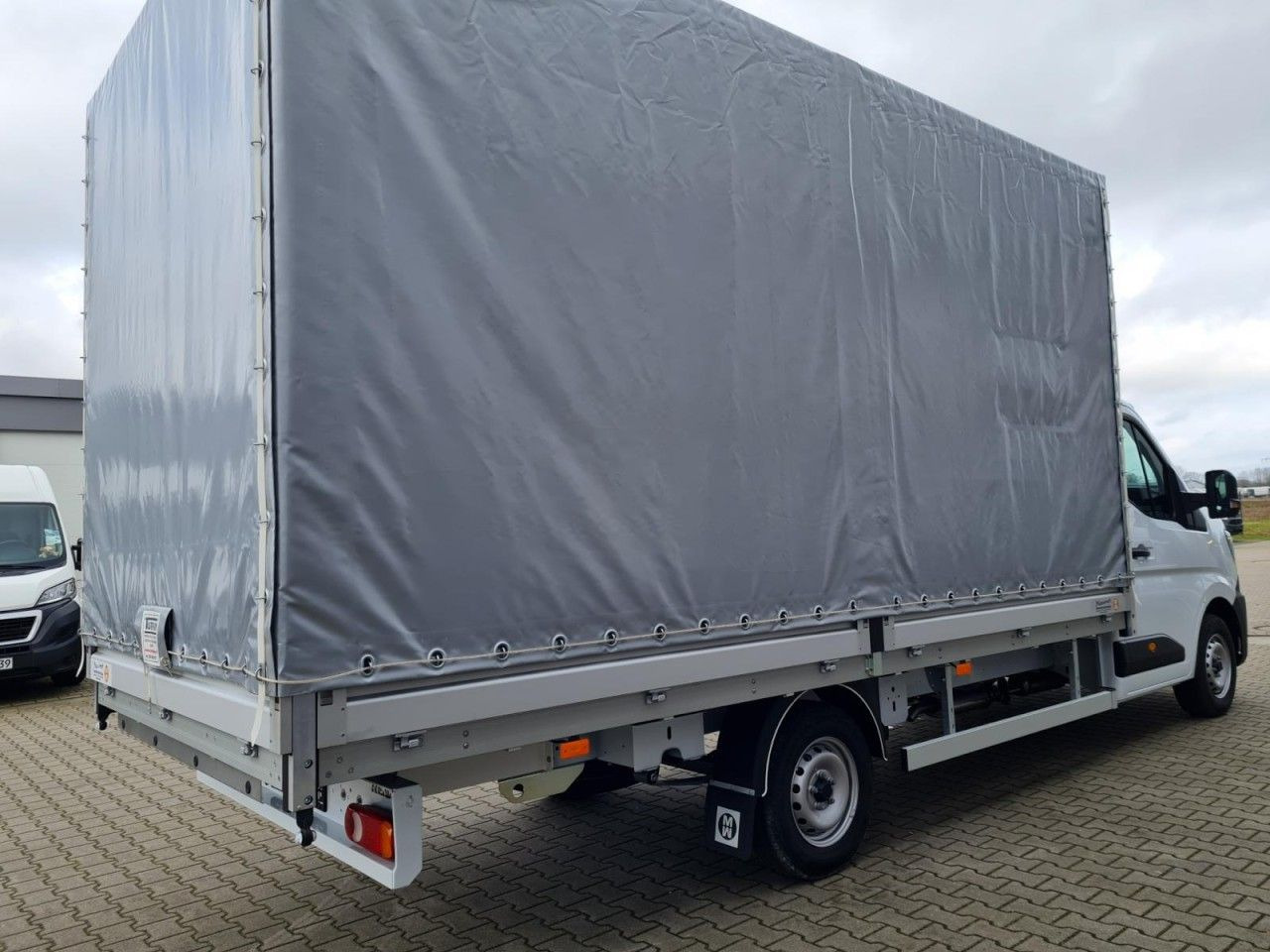 Renault Master 35 New Pritsche Plane 10 Paletten PDC TEM - Carrinha de lona: foto 4 Renault Master 35 New Pritsche Plane 10 Paletten PDC TEM - Carrinha de lona: foto 4