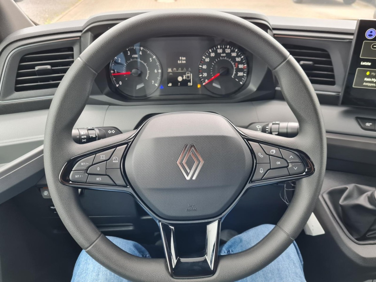 Carrinha de lona Renault Master 35 Pritsche Schiebe Plane Schlafkab 10 PAL LUFTFEDER: foto 9 Carrinha de lona Renault Master 35 Pritsche Schiebe Plane Schlafkab 10 PAL LUFTFEDER: foto 9