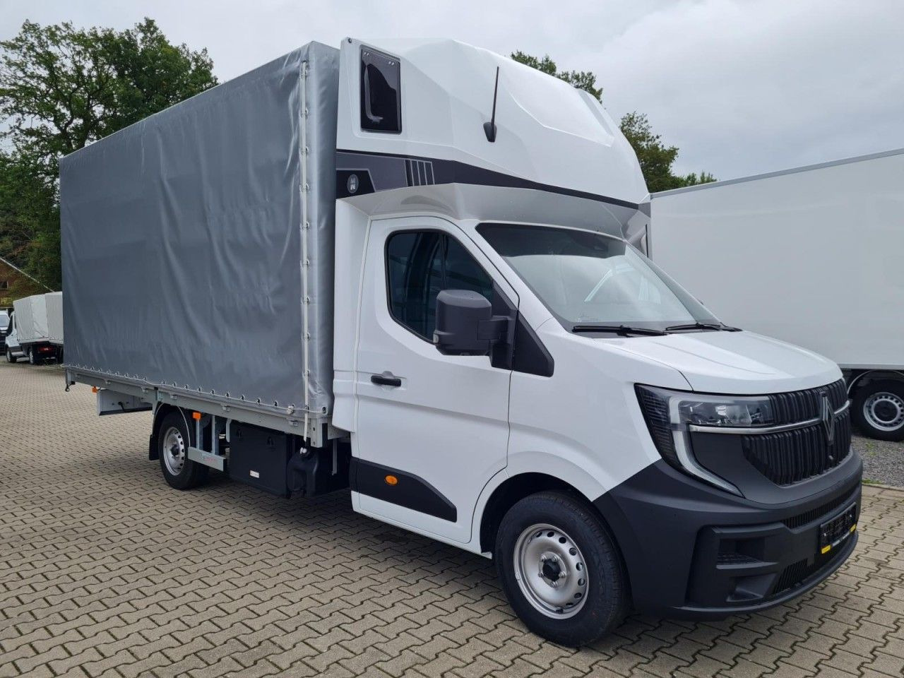 Renault Master 35 Pritsche Schiebe Plane Schlafkab Luftf - Carrinha de lona: foto 3 Renault Master 35 Pritsche Schiebe Plane Schlafkab Luftf - Carrinha de lona: foto 3