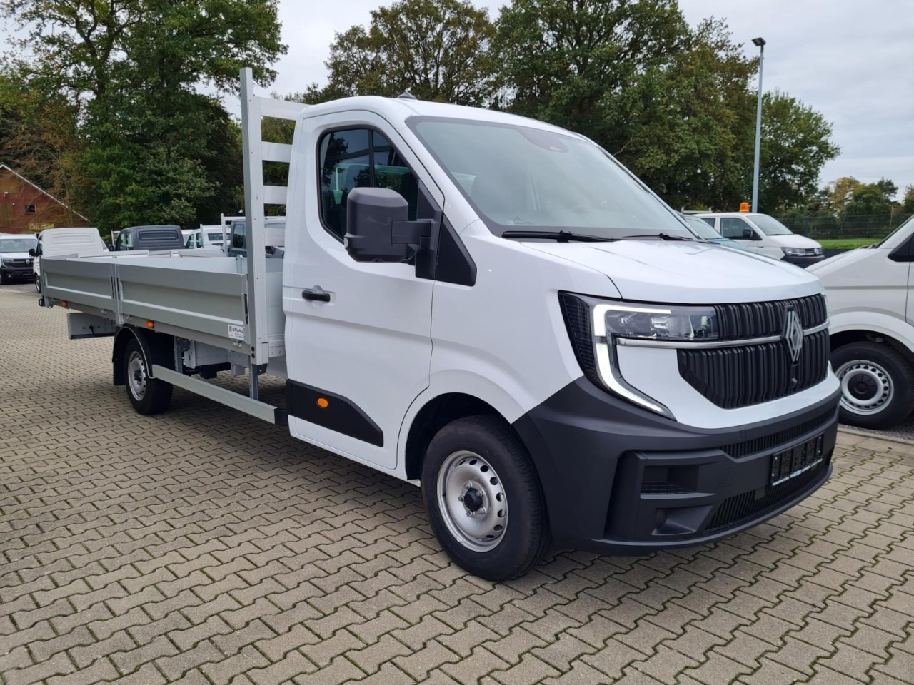 Renault Master 35 Pritsche extra lang 4.85 m KLIMA TEMPOMAT - Carrinha de caixa aberta: foto 3 Renault Master 35 Pritsche extra lang 4.85 m KLIMA TEMPOMAT - Carrinha de caixa aberta: foto 3