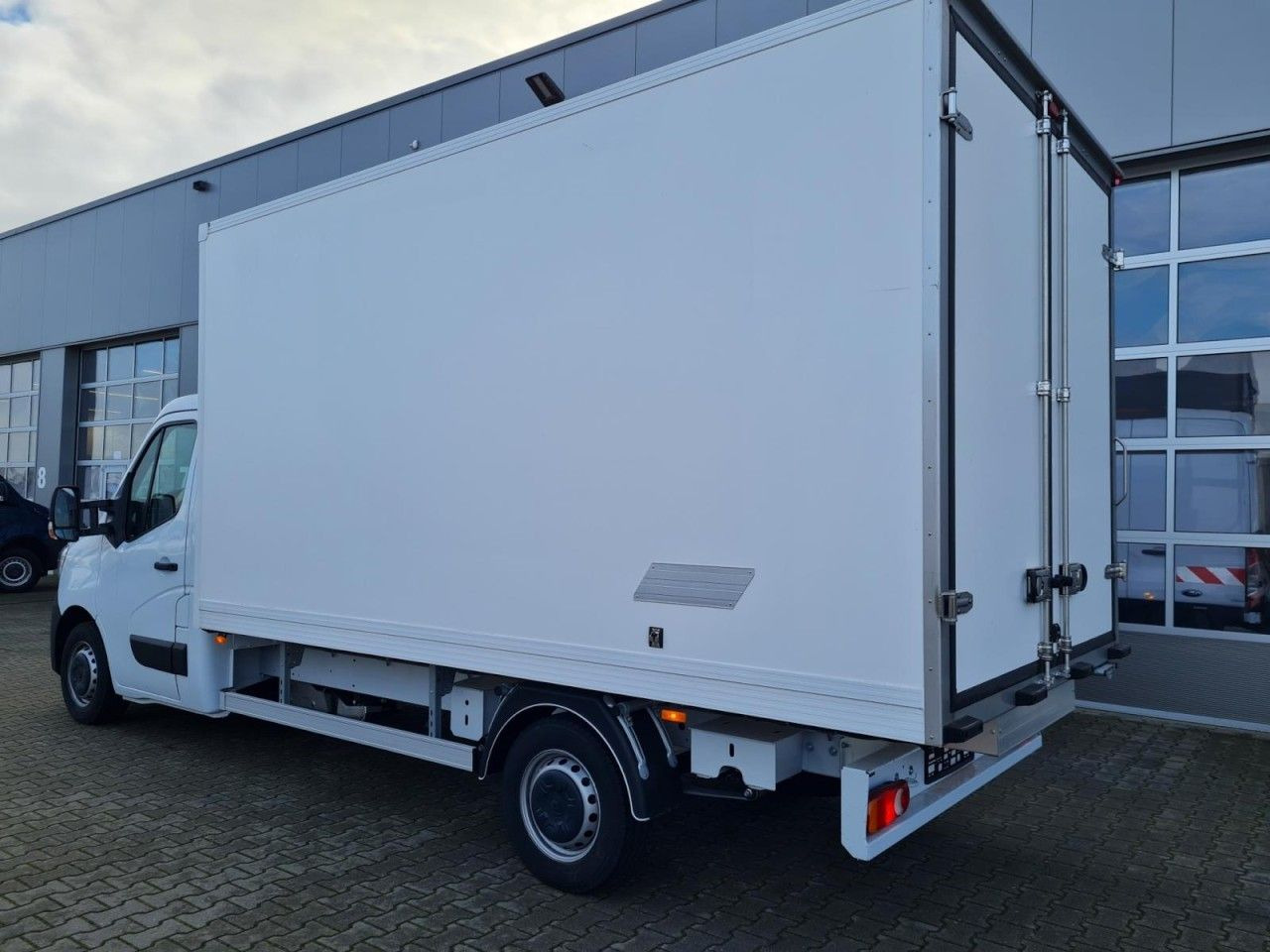 Renault Master Kühlkoffer STAND+FAHRKÜHL THERMOKING DRUC - Carrinha frigorífica: foto 5 Renault Master Kühlkoffer STAND+FAHRKÜHL THERMOKING DRUC - Carrinha frigorífica: foto 5