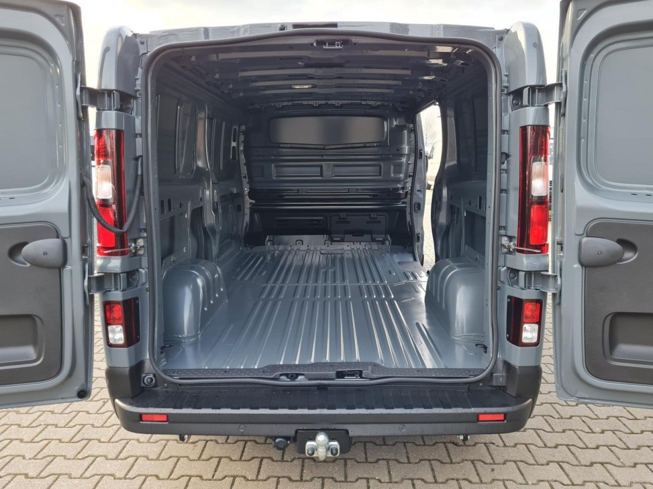 Renault Trafic Kasten 3,0t L2 LED AHK KLIMA PDC TEMPOMAT - Furgão compacto: foto 5 Renault Trafic Kasten 3,0t L2 LED AHK KLIMA PDC TEMPOMAT - Furgão compacto: foto 5