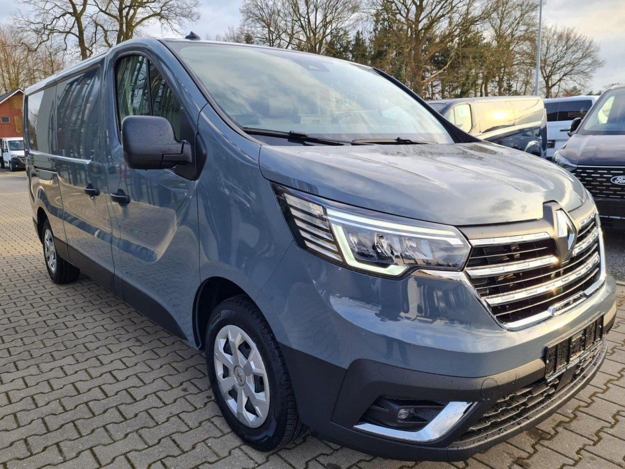 Renault Trafic Kasten 3,0t L2 LED AHK KLIMA PDC TEMPOMAT - Furgão compacto: foto 3 Renault Trafic Kasten 3,0t L2 LED AHK KLIMA PDC TEMPOMAT - Furgão compacto: foto 3