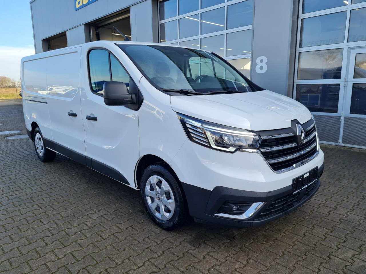 Renault Trafic Kasten dCi 130 L2H1 Komfort AHK LED Allwetter - Furgão compacto: foto 3 Renault Trafic Kasten dCi 130 L2H1 Komfort AHK LED Allwetter - Furgão compacto: foto 3