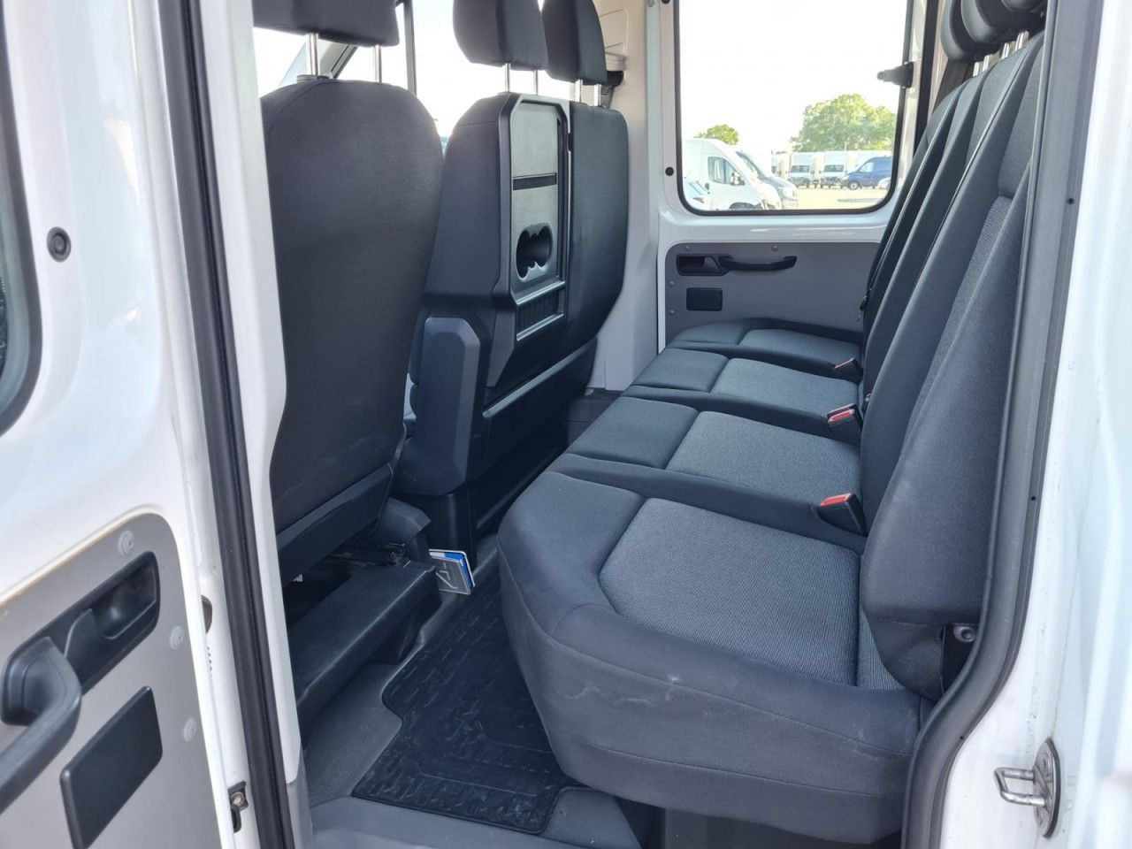 Carrinha de caixa aberta, Carrinha cabine dupla Volkswagen Crafter 35 Doka TDI lang AHK Klima: foto 8