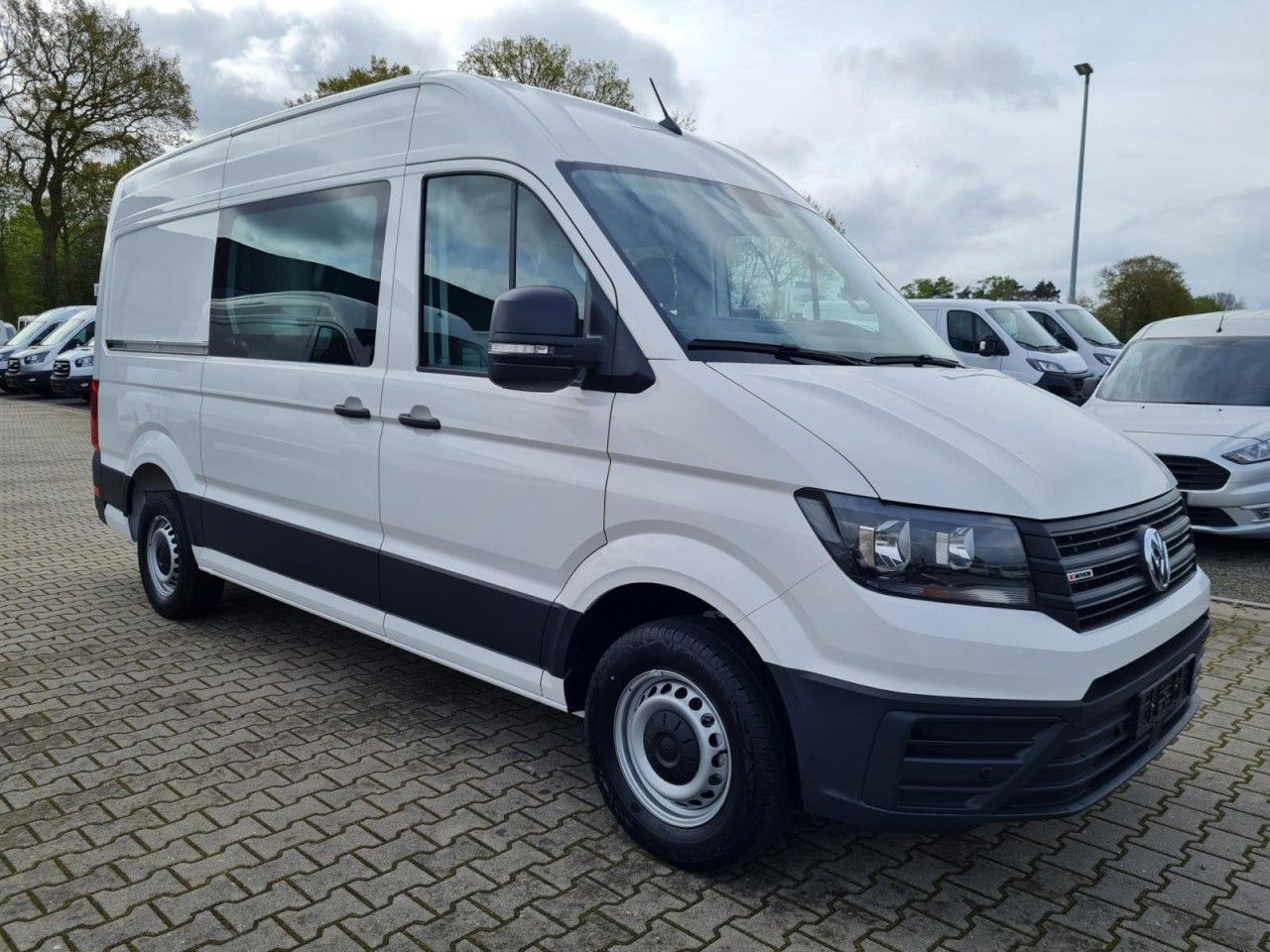 Volkswagen Crafter 35 Kasten PLUS MIXTO DOKA 4motion L3H3 - Furgão, Carrinha cabine dupla: foto 3 Volkswagen Crafter 35 Kasten PLUS MIXTO DOKA 4motion L3H3 - Furgão, Carrinha cabine dupla: foto 3