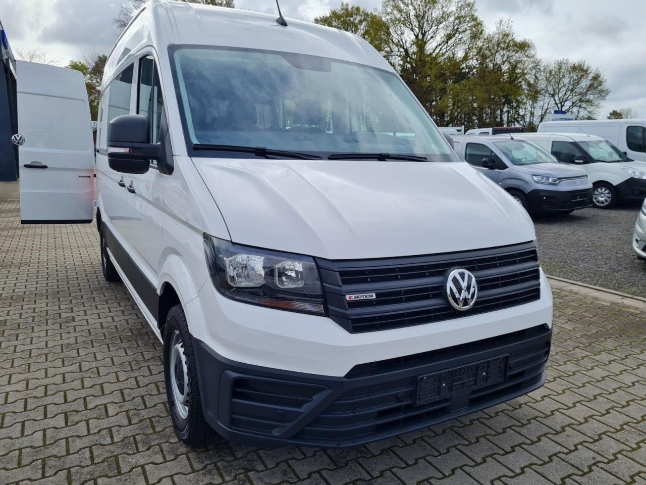 Volkswagen Crafter 35 Kasten PLUS MIXTO DOKA 4motion L3H3 - Furgão, Carrinha cabine dupla: foto 2 Volkswagen Crafter 35 Kasten PLUS MIXTO DOKA 4motion L3H3 - Furgão, Carrinha cabine dupla: foto 2