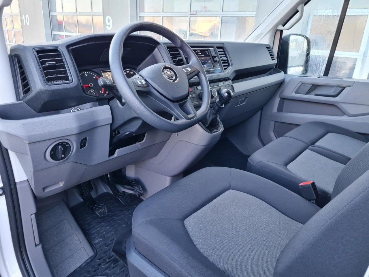 Furgão Volkswagen Crafter 35 Kasten lang L4H2 KAMERA NAVI_APP HOLZ: foto 7