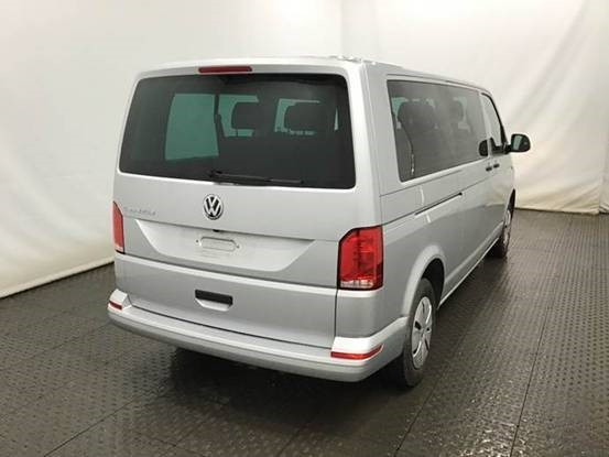 Volkswagen T6.1 Caravelle TDI lang 9 Sitzer 2 Schiebetüren Trendl. - Minibus, Furgão de passageiros: foto 2 Volkswagen T6.1 Caravelle TDI lang 9 Sitzer 2 Schiebetüren Trendl. - Minibus, Furgão de passageiros: foto 2