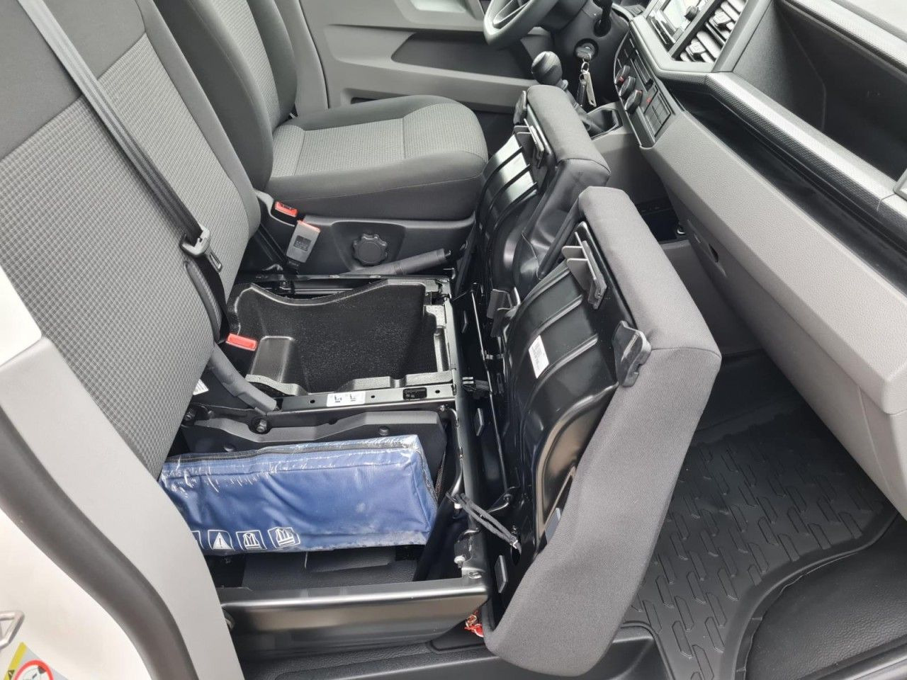 Furgão compacto Volkswagen T6.1 Kasten KR Heckklappe KAMERA KLIMA Navi App: foto 16