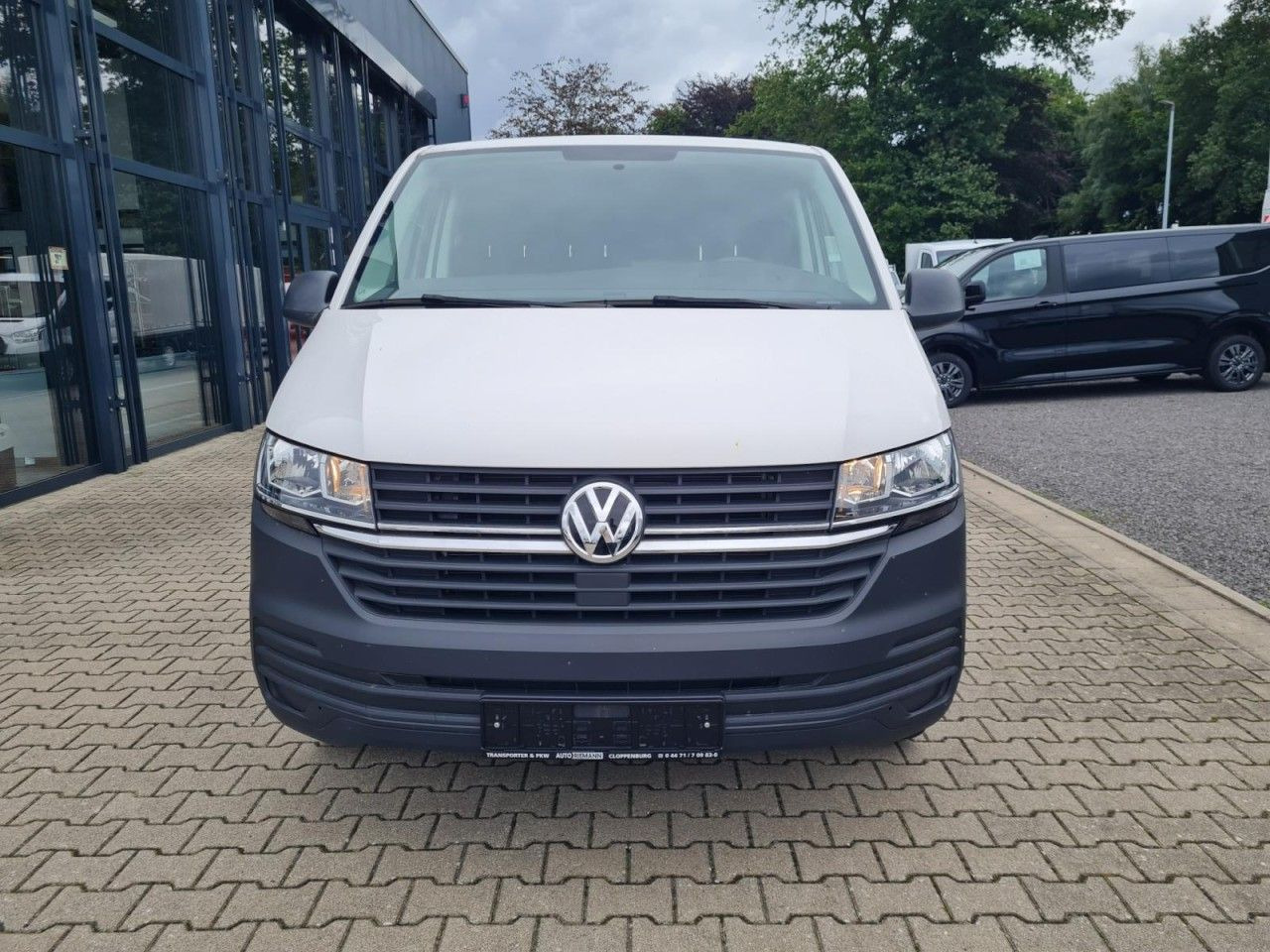 Volkswagen T6.1 Kasten TDi lang Flügeltüren KLIMA Verkleidu - Furgão compacto: foto 2 Volkswagen T6.1 Kasten TDi lang Flügeltüren KLIMA Verkleidu - Furgão compacto: foto 2