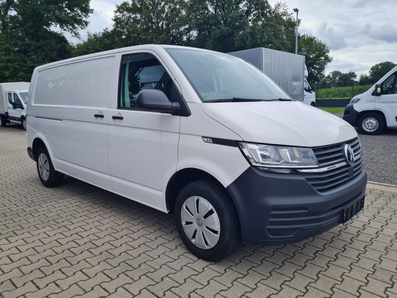 Volkswagen T6.1 Kasten lang Flügeltüren KLIMA KOMFORT TEMPOMAT - Furgão compacto: foto 3 Volkswagen T6.1 Kasten lang Flügeltüren KLIMA KOMFORT TEMPOMAT - Furgão compacto: foto 3