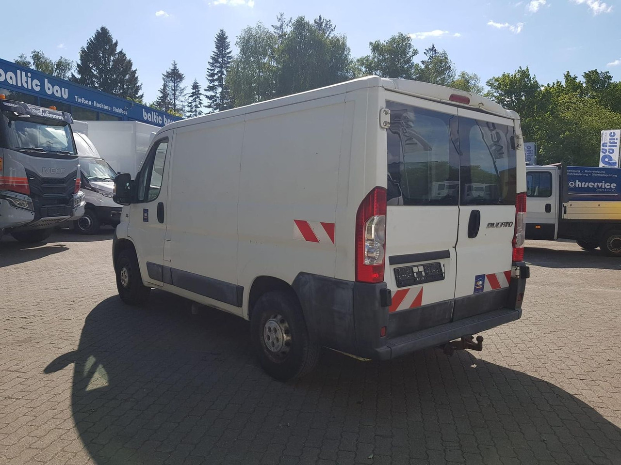 Fiat Ducato Kastenwagen 120 MULTIJET Radio+AHK 88... - Furgão compacto: foto 3 Fiat Ducato Kastenwagen 120 MULTIJET Radio+AHK 88... - Furgão compacto: foto 3