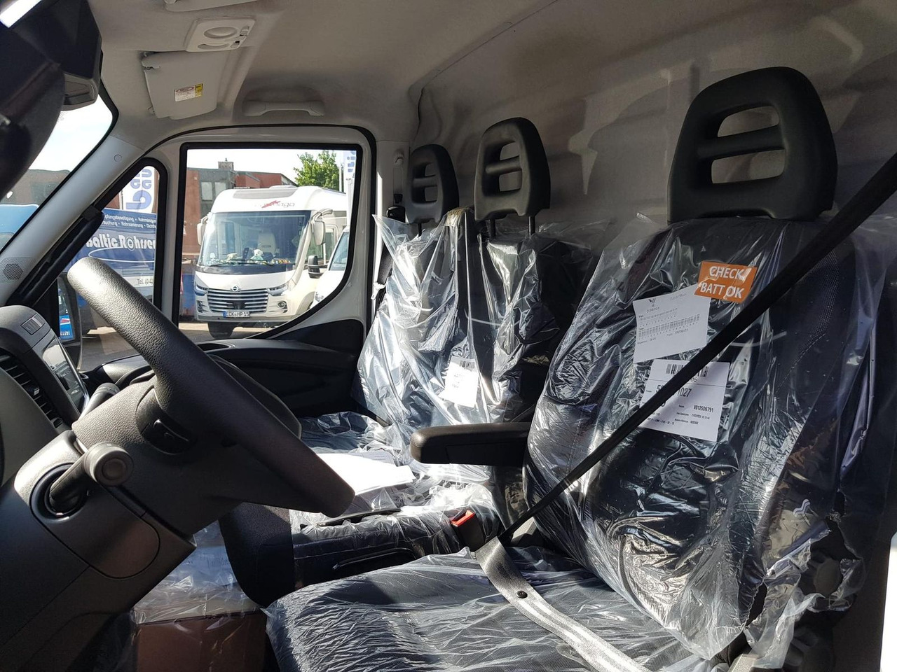 Furgão Iveco Daily 35S14A8 V Y mit Rückfahrkamera und Radi...: foto 11