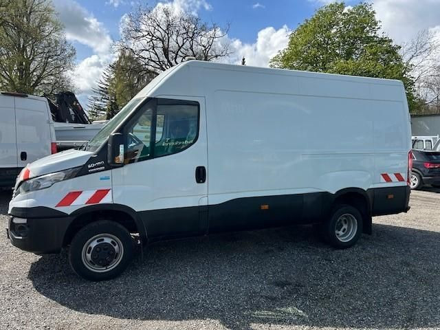 Iveco Daily 50C18HA8V 3520L Automatik,AHK (179 PS),... - Furgão: foto 4 Iveco Daily 50C18HA8V 3520L Automatik,AHK (179 PS),... - Furgão: foto 4
