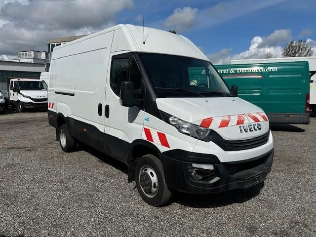 Iveco Daily 50C18HA8V 3520L Automatik,AHK (179 PS),... - Furgão: foto 1 Iveco Daily 50C18HA8V 3520L Automatik,AHK (179 PS),... - Furgão: foto 1