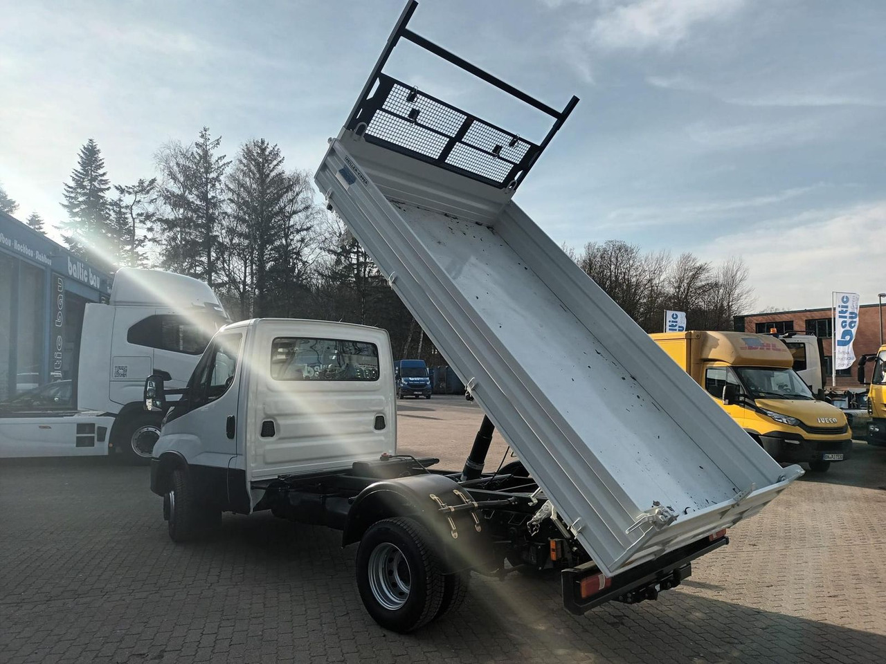 Iveco Daily 70C18H Dreiseitenkipper ab 0% Finanzieren - Carrinha basculante: foto 4 Iveco Daily 70C18H Dreiseitenkipper ab 0% Finanzieren - Carrinha basculante: foto 4