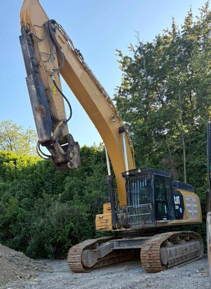 Caterpillar 352F – excavator / Kettenbagger - Escavadeira: foto 1 Caterpillar 352F – excavator / Kettenbagger - Escavadeira: foto 1