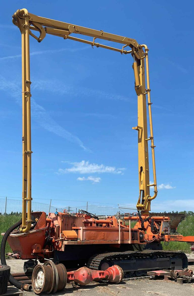 Putzmeister HM25 AZ 24/100 – mobile Concrete pump / Mobile Betonpumpe - Equipamento de betão: foto 1 Putzmeister HM25 AZ 24/100 – mobile Concrete pump / Mobile Betonpumpe - Equipamento de betão: foto 1