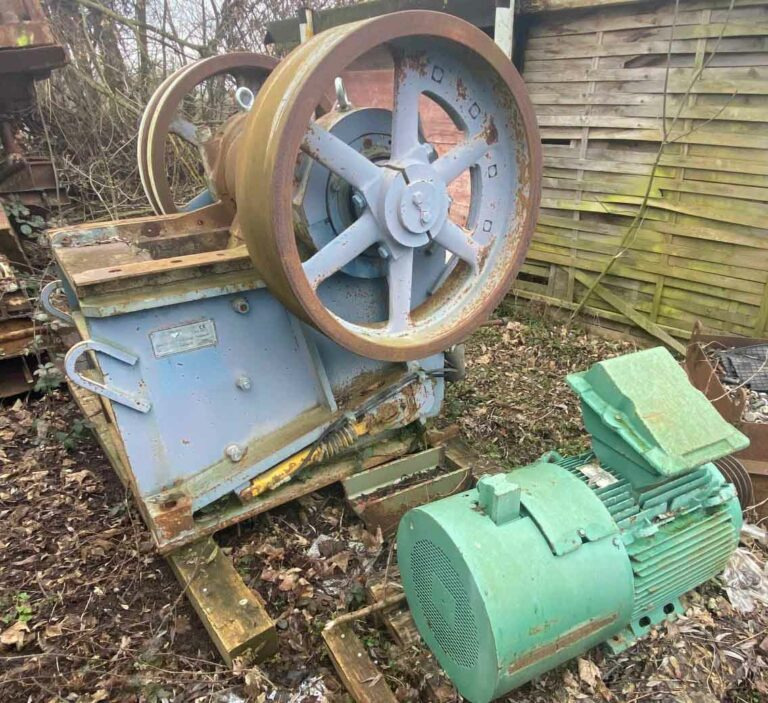Svedala Jaw Crusher 600 x 400, type 15 x 24 – Jaw crusher / Backenbrecher - Britador de mandíbula: foto 1 Svedala Jaw Crusher 600 x 400, type 15 x 24 – Jaw crusher / Backenbrecher - Britador de mandíbula: foto 1